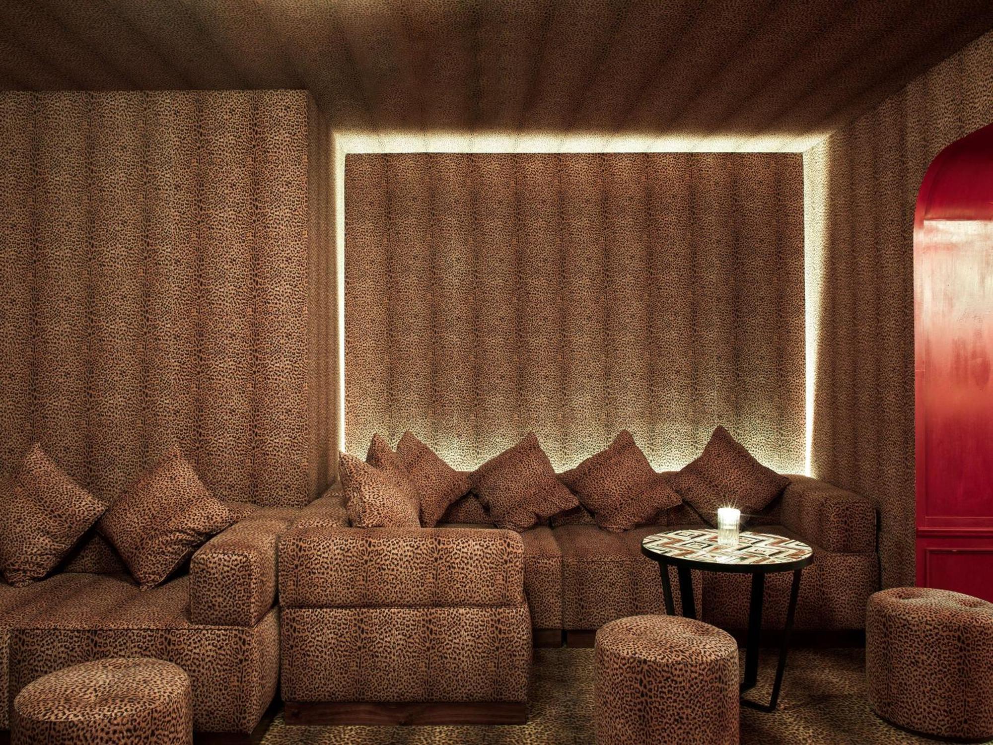 Hotel Nh Collection Madrid Suecia Exteriér fotografie The interior of the restaurant